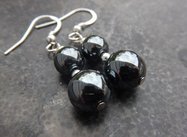 Boucles d’oreilles en hématite naturelle