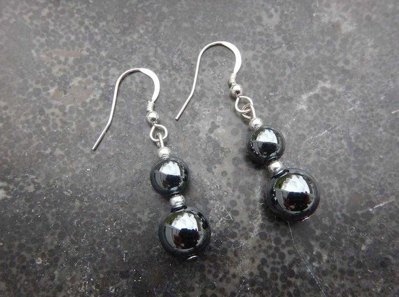 Boucles d’oreilles en hématite naturelle